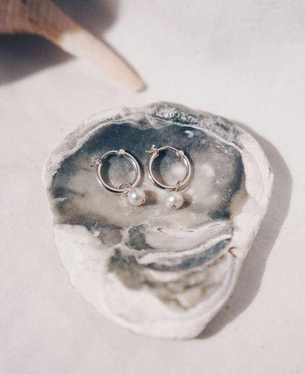 Aurelia Huggies with Pearl Pendant - SILVER with BAROQUE PEARL