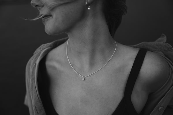 Aurelia Pearl Necklace - SILVER with BAROQUE PEARL